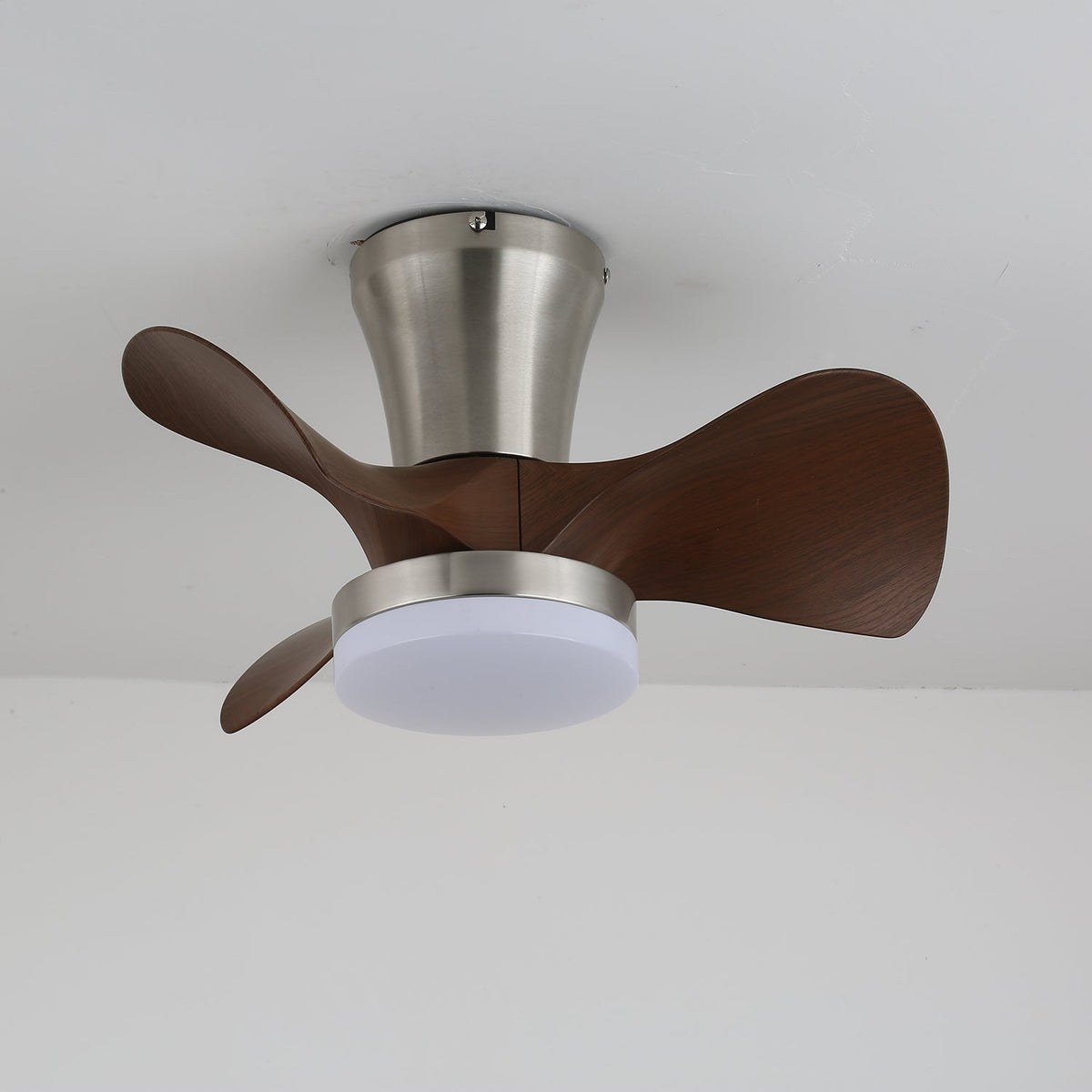Plafonnier Ventilateur Nera Compact