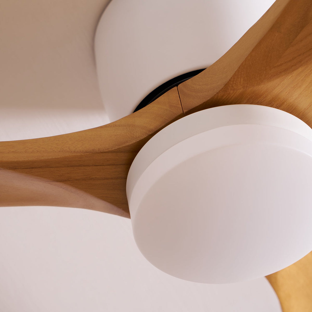 Plafonnier Ventilateur Elena en Bois