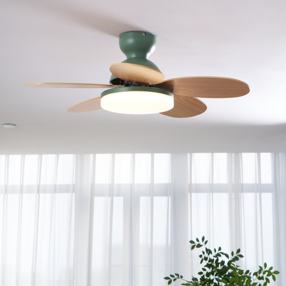 Plafonnier Ventilateur Liora Coloré