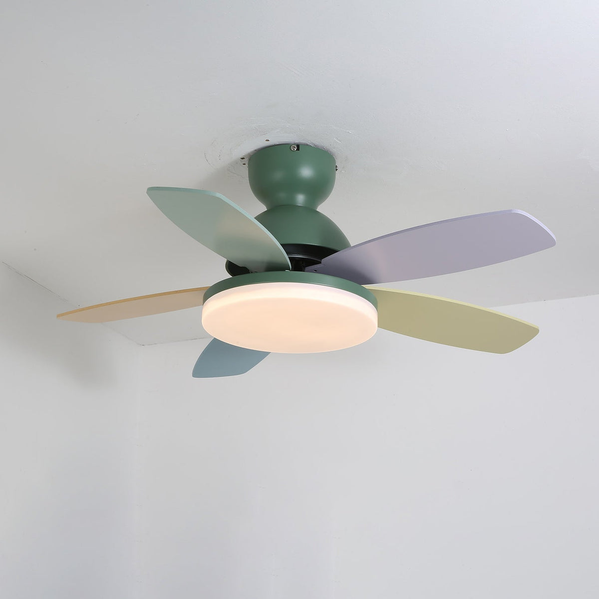 Plafonnier Ventilateur Liora Coloré