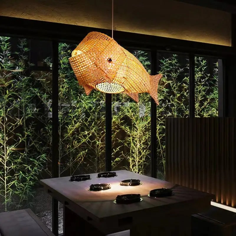 Plafonnier Poisson en Rotin