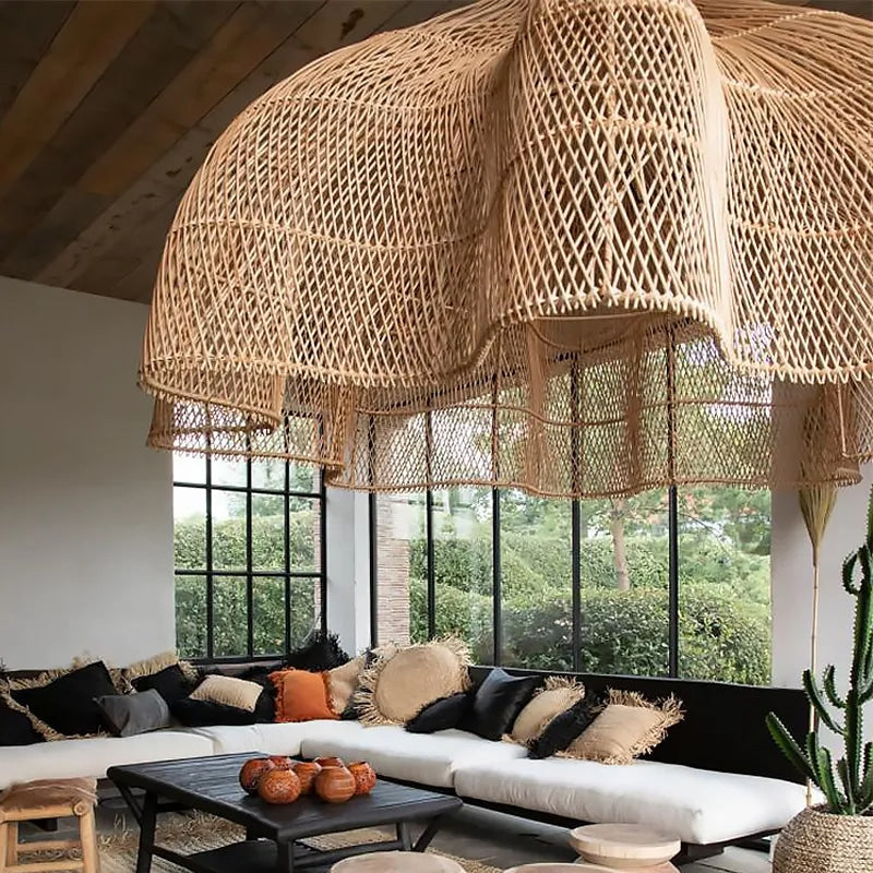 Suspension Fleur Orientale en Rotin Tressé