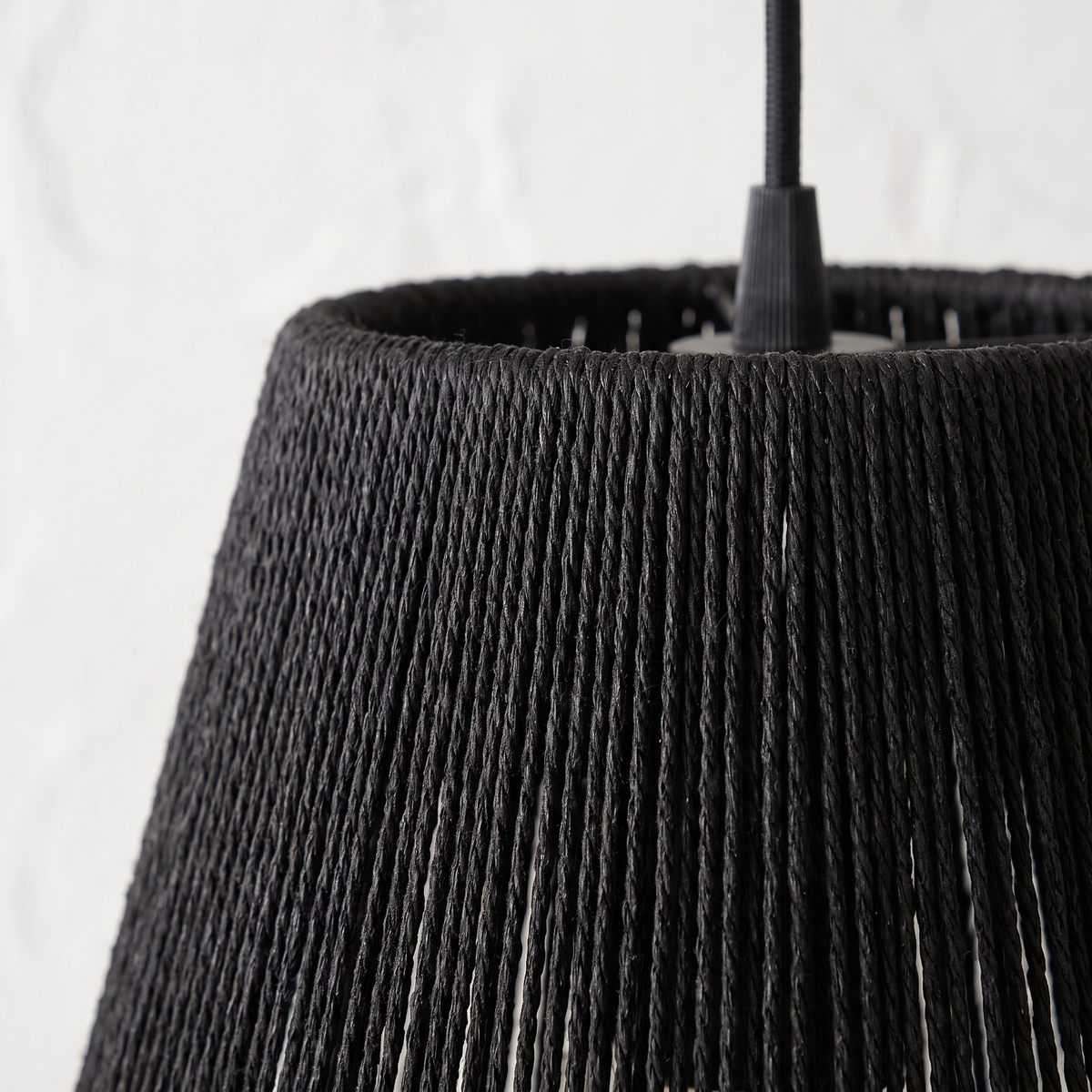 Suspension Petite Cloche Rotin Noir