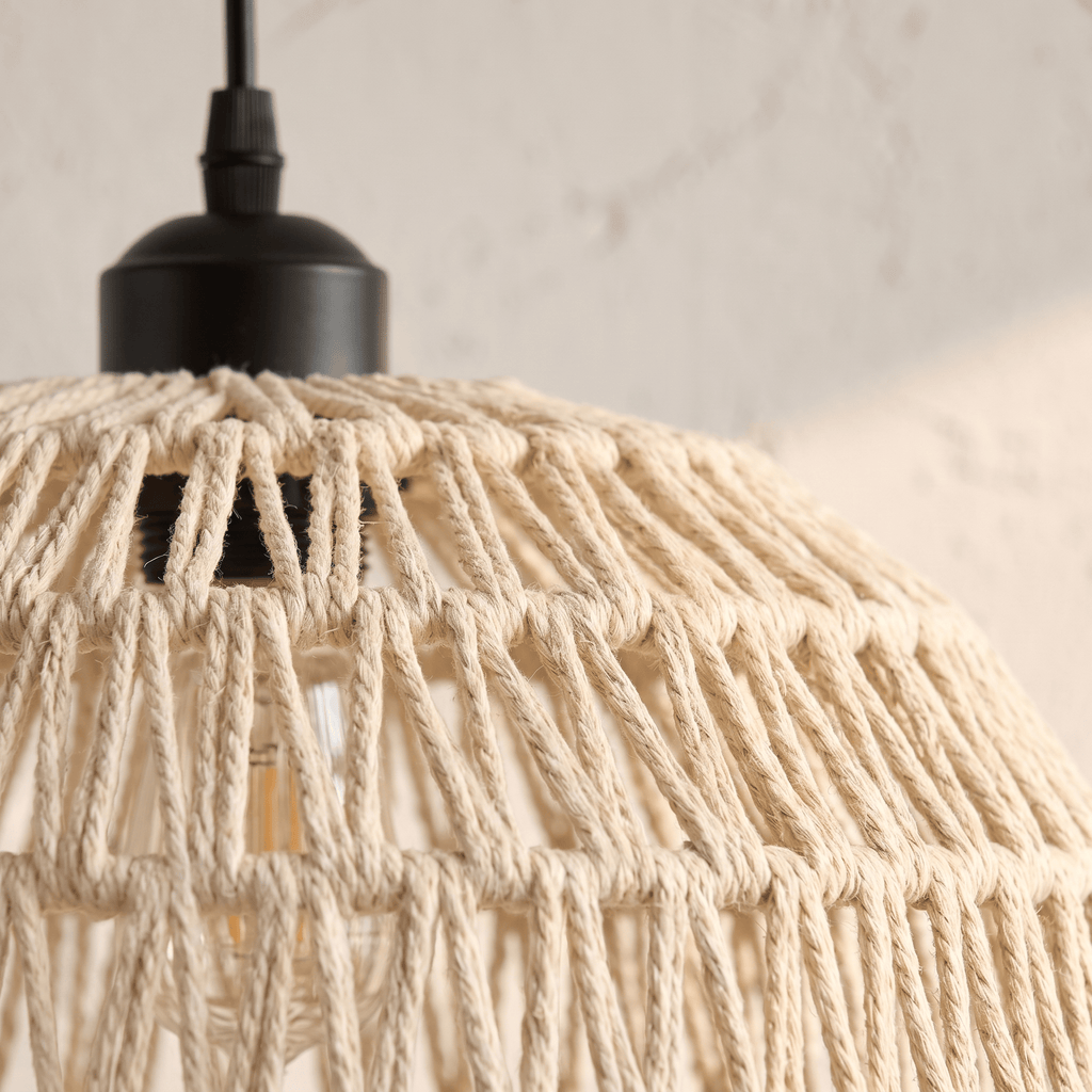Suspension Demi-Sphère Ajourée Rotin Blanc