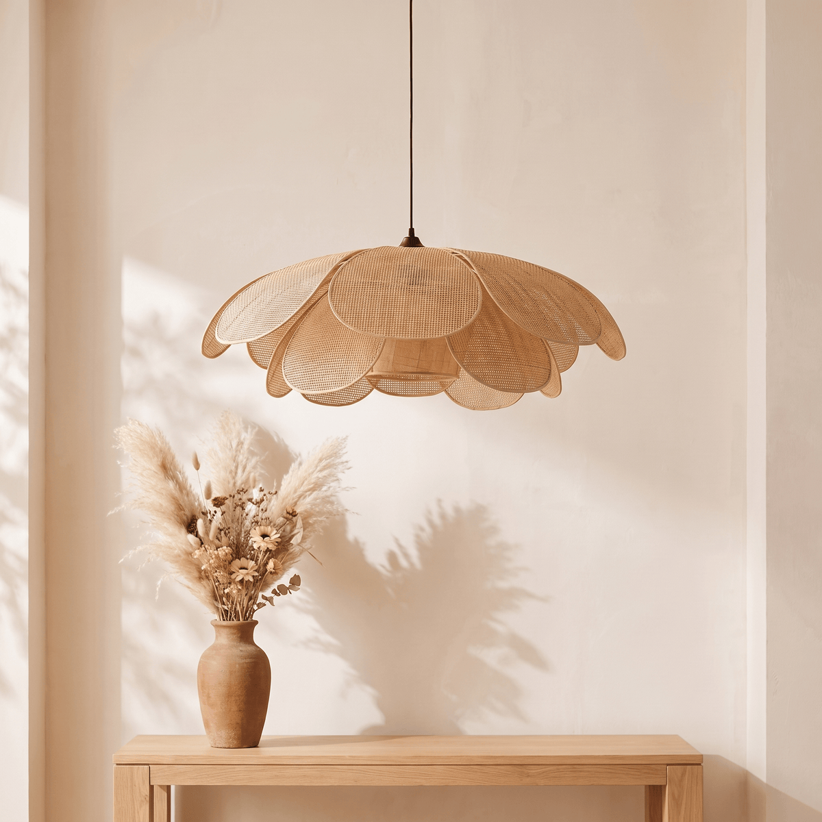 Suspension Fleur Rotin
